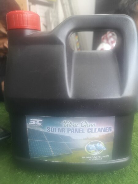 Solar panel cleaner