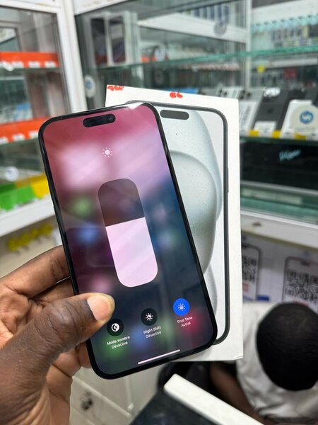 iPhone 15plus 128giga CE