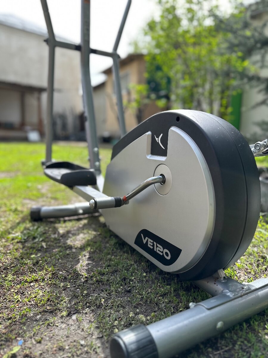 Эллиптический тренажер