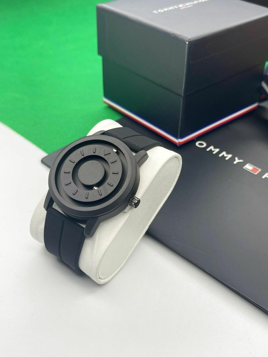 Montre homme élégante en silicone