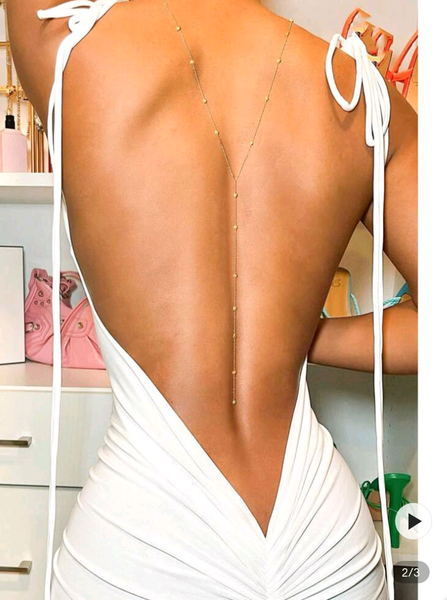 Robe dos nu élégante