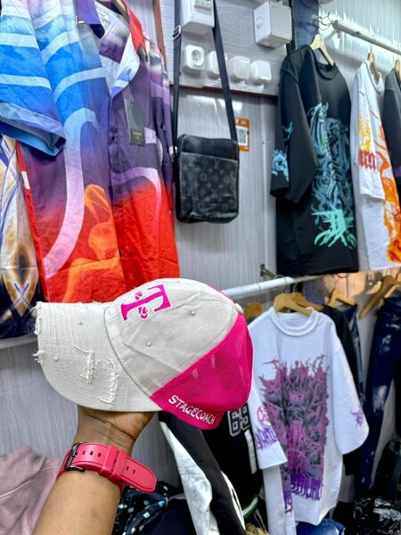 Casquette colorée tendance