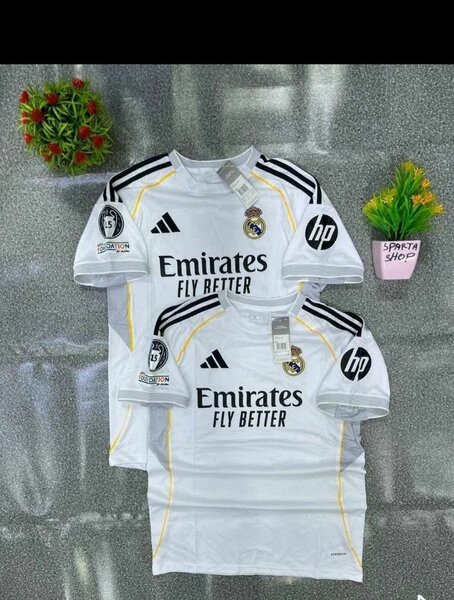 Maillot de Foot Real Madrid Adidas