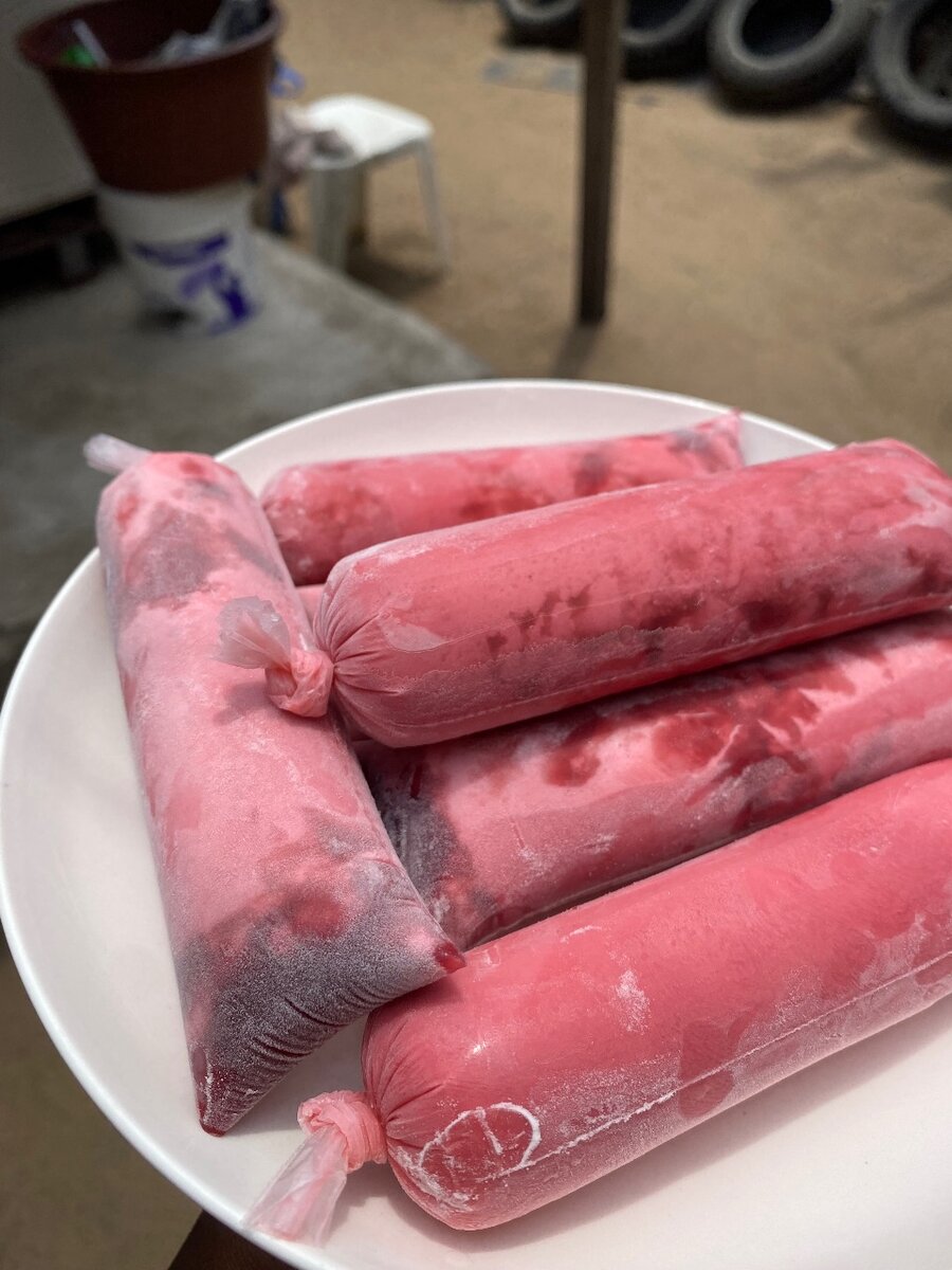 Bâtonnet de glace au bissap