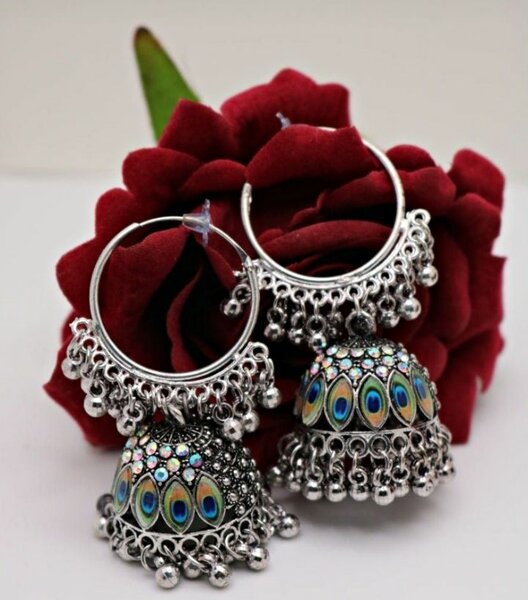 Horizontal Jhumka