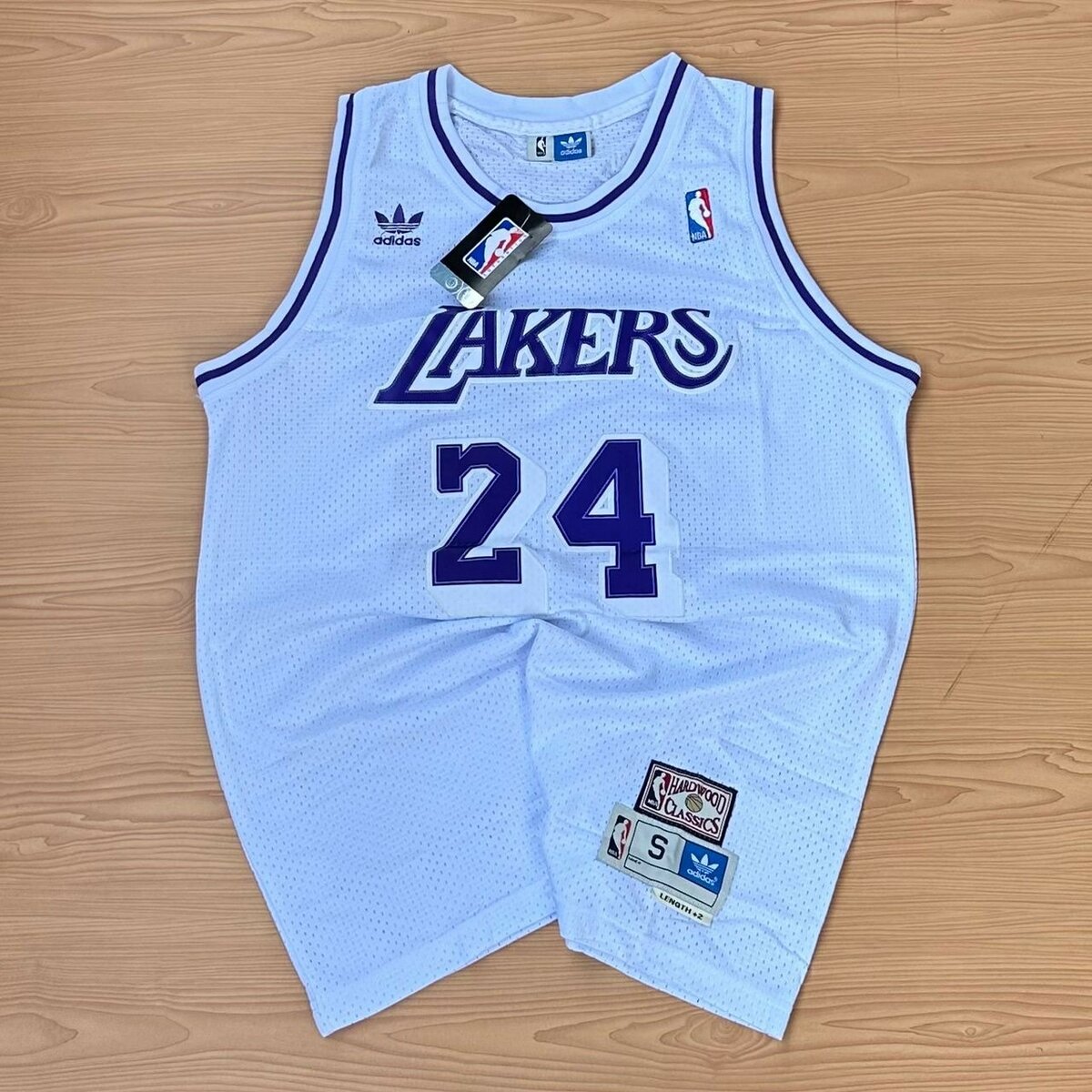 Mens NBA top
