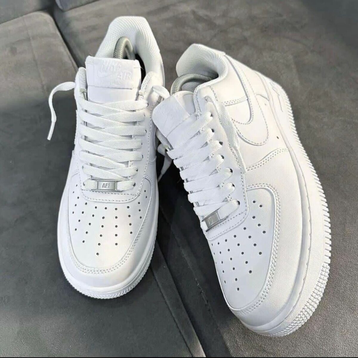 Chaussures blanches tendance