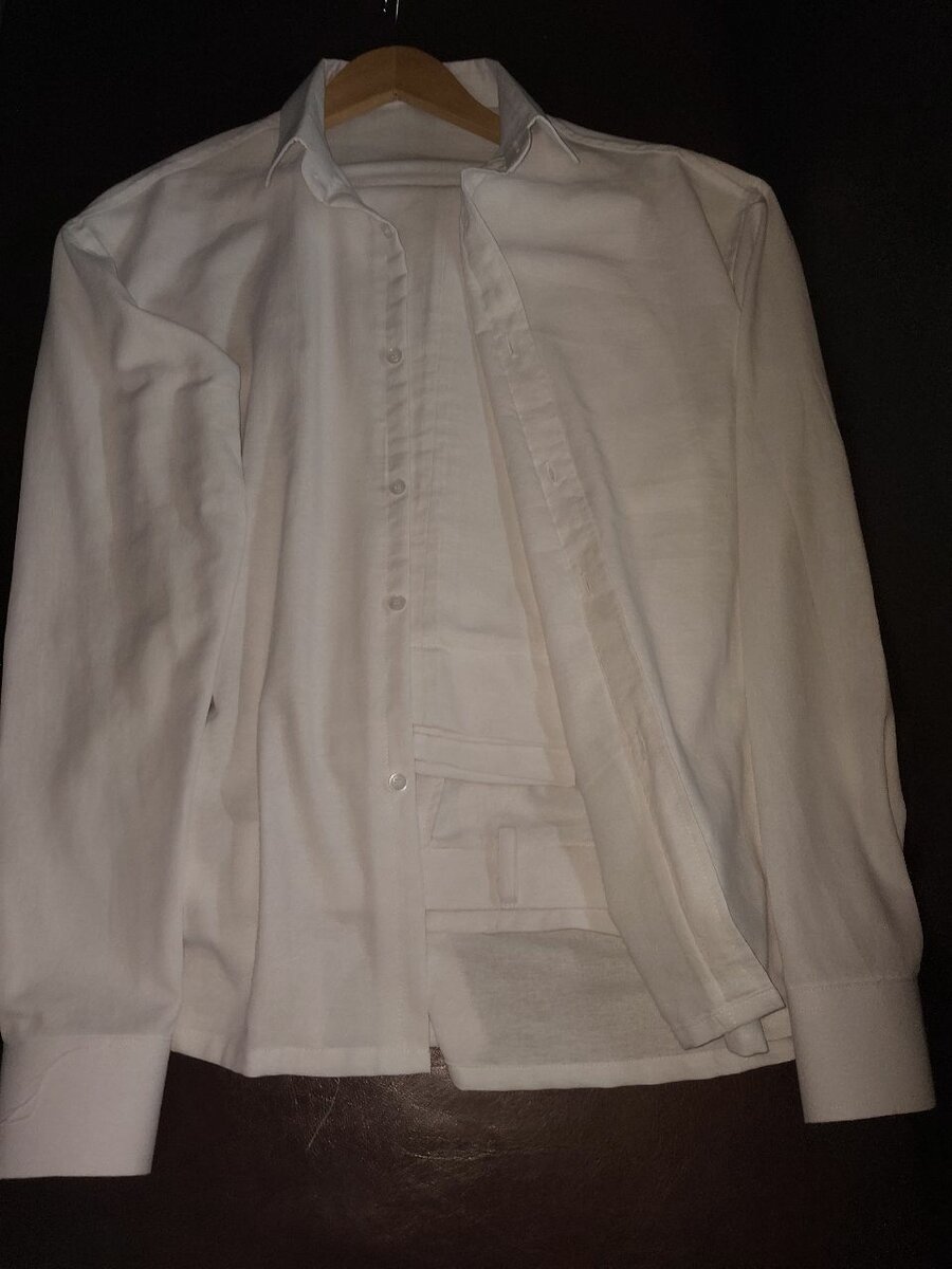 Chemise en lin blanc élégante