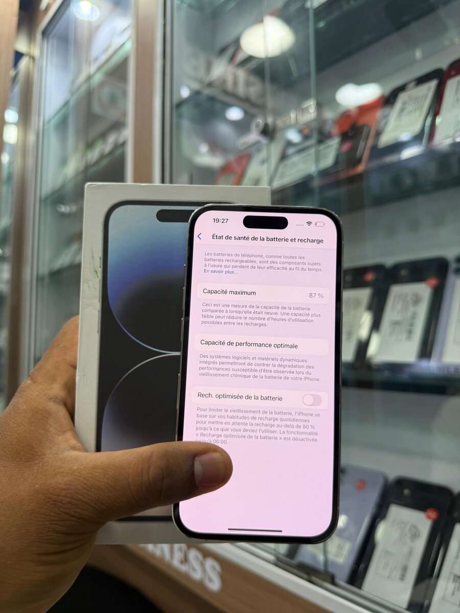 14 pro 128 giga avec carton