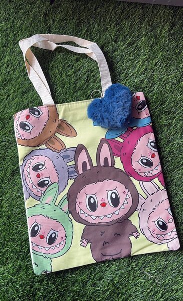 Tote avec dessins animés mignons