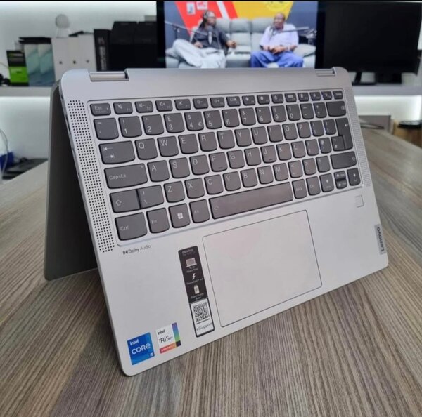 Ordinateur portable Lenovo