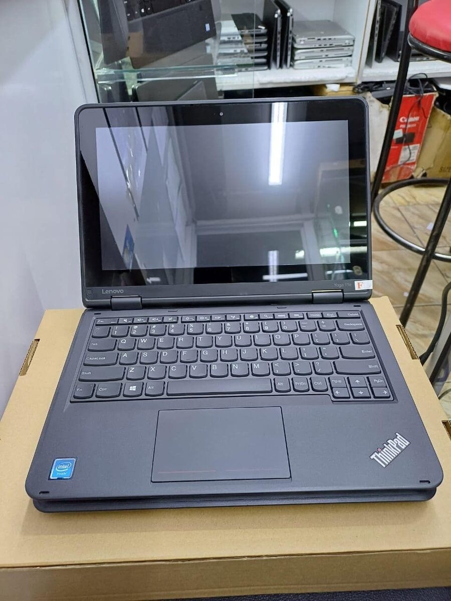 LENOVO 11.e