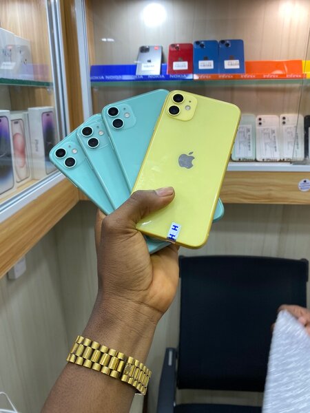 iPhone 11 simple