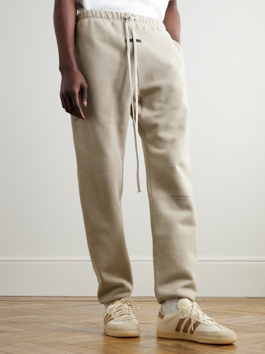 FEAR OF GOD ESSENTIALS