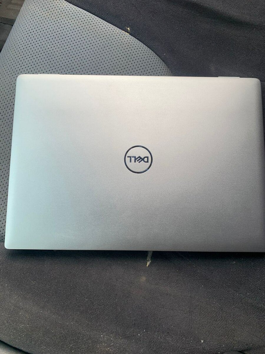 New Dell Latitude 7440 laptop (without box)