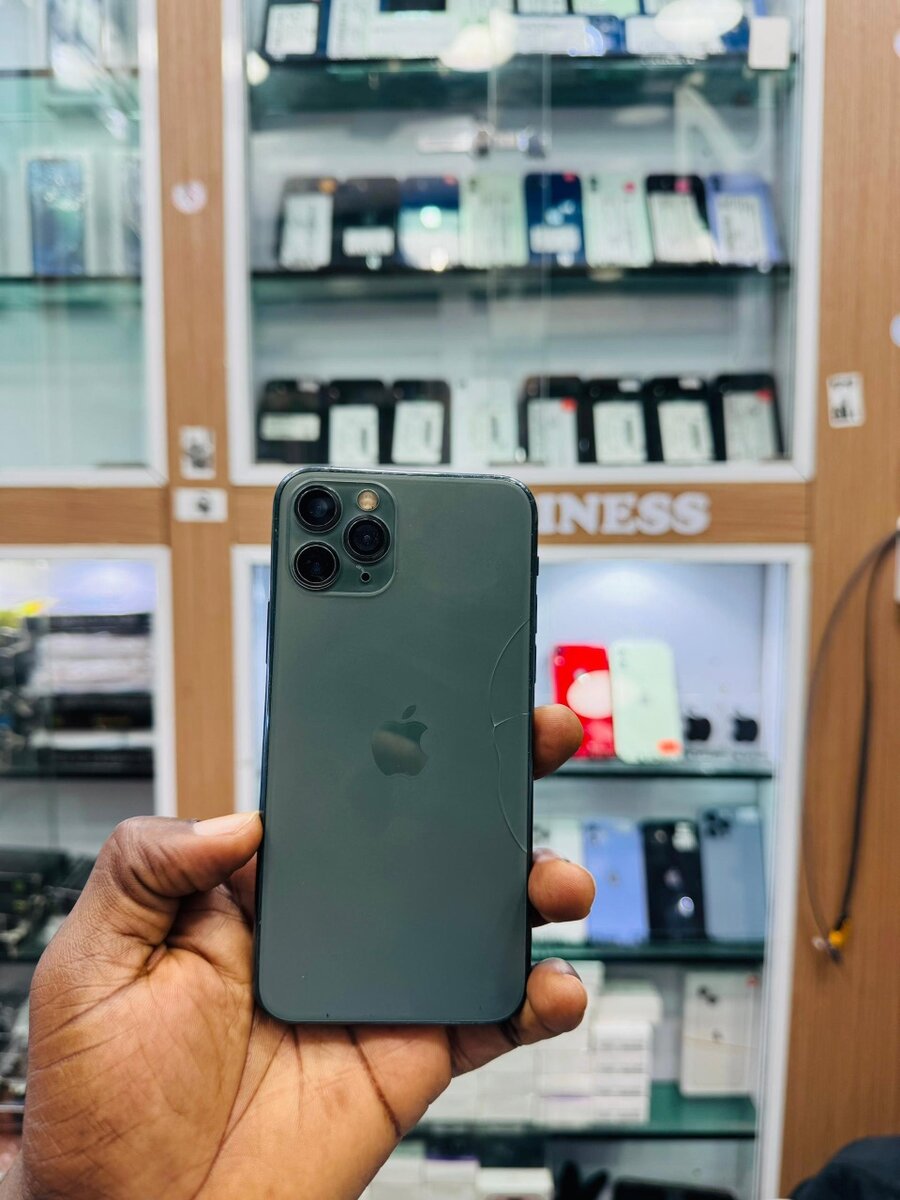 11 Pro 64Go sans ID dos fissur