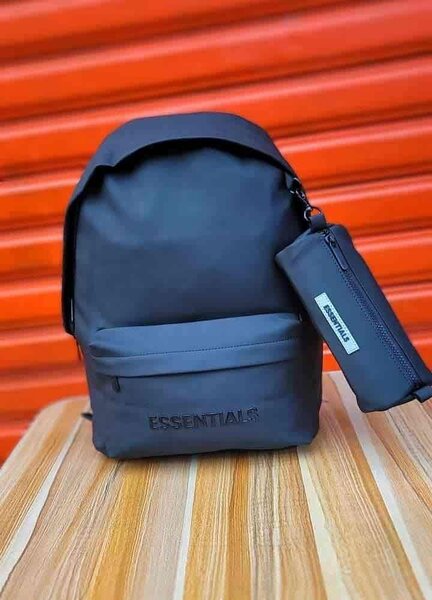 Sac à dos Essentials classique
