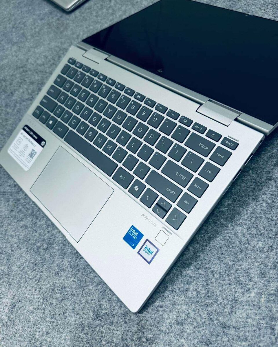 HP Envy x350 2in1 Laptop Core 5  (12th gen)