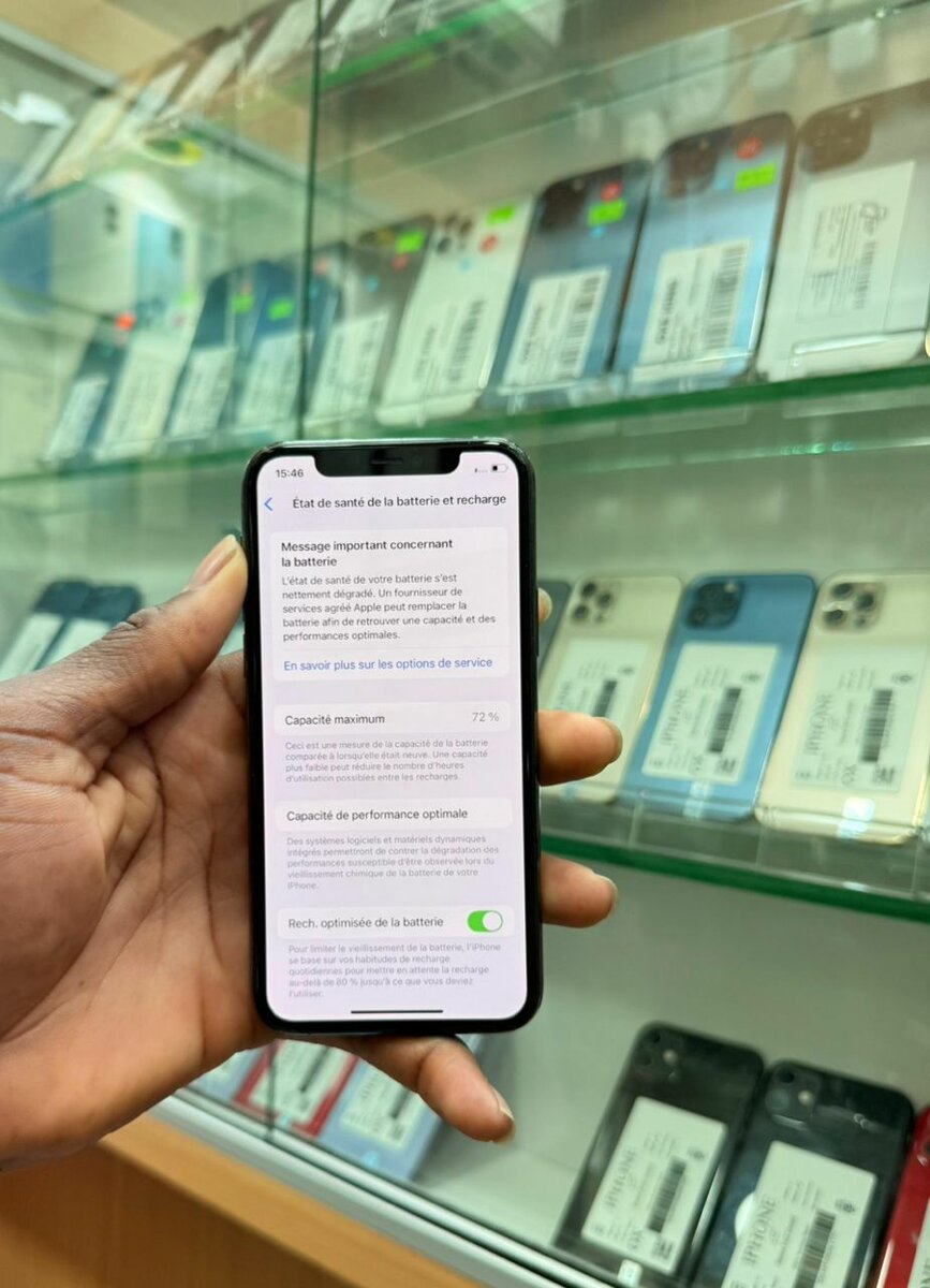 iPhone 11 Pro 64Go tout passe