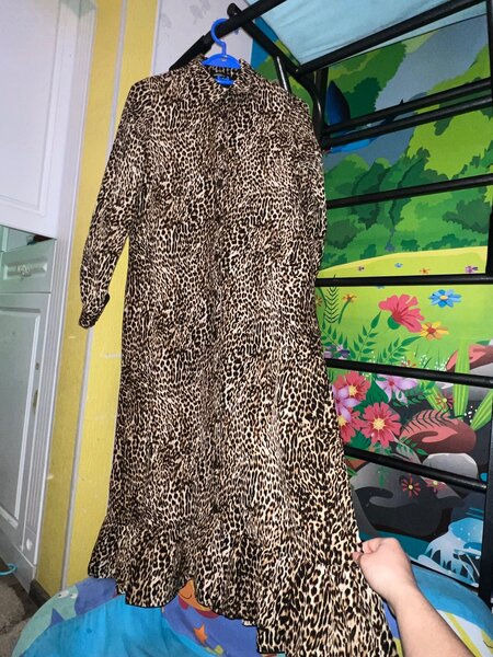 Платье из леопарда , не одевала так как был большой