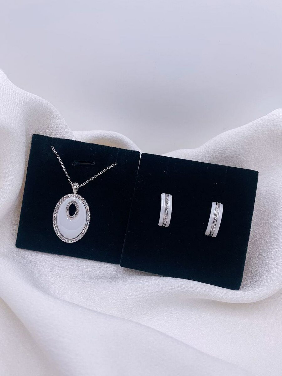 Parure collier et boucles