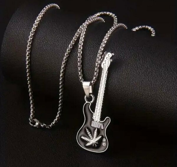 Collier Guitare Rock Métal