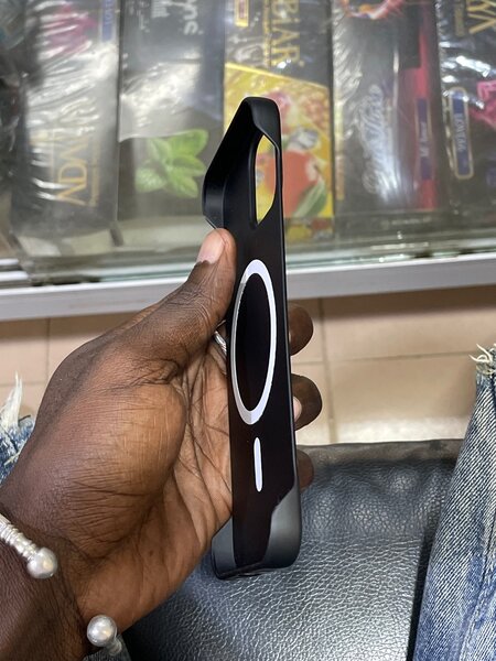 Coque MagSafe pour iPhone