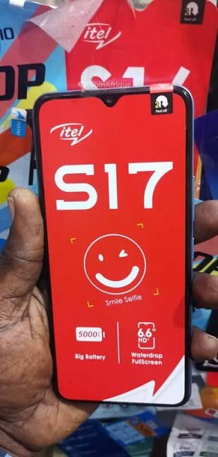 Itel S17 Smartphone 6.6" HD+