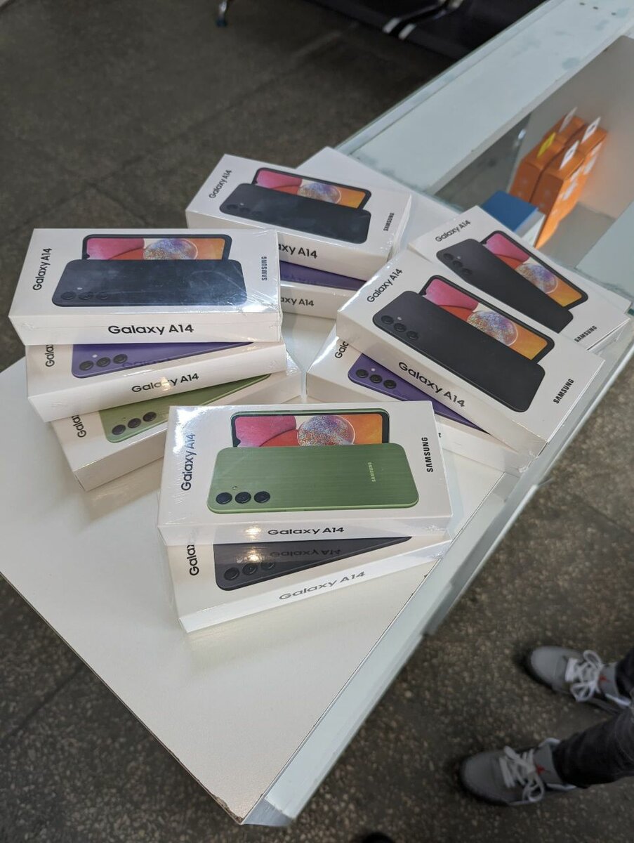 Samsung A14 boxed 128Gb 6gb ram