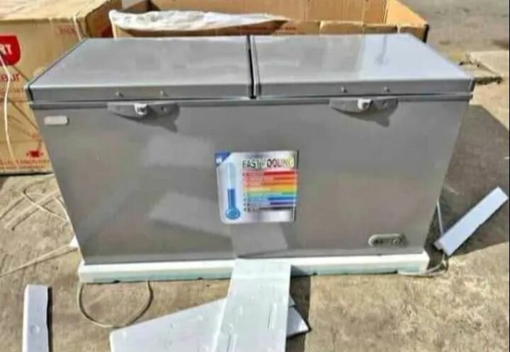 Congélateur double porte