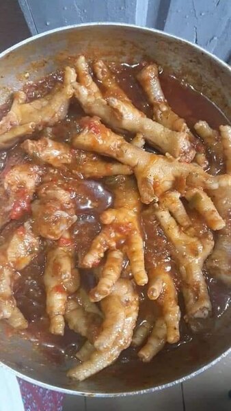 Patte de poulet sauté