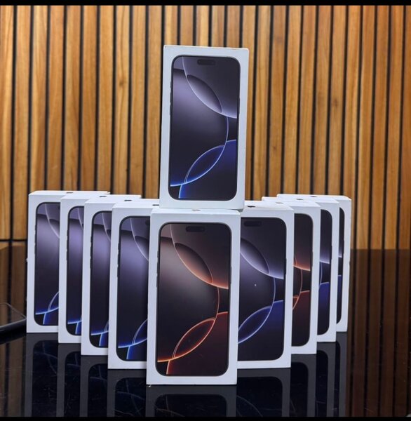 iPhone 16 pro max 256gig in box