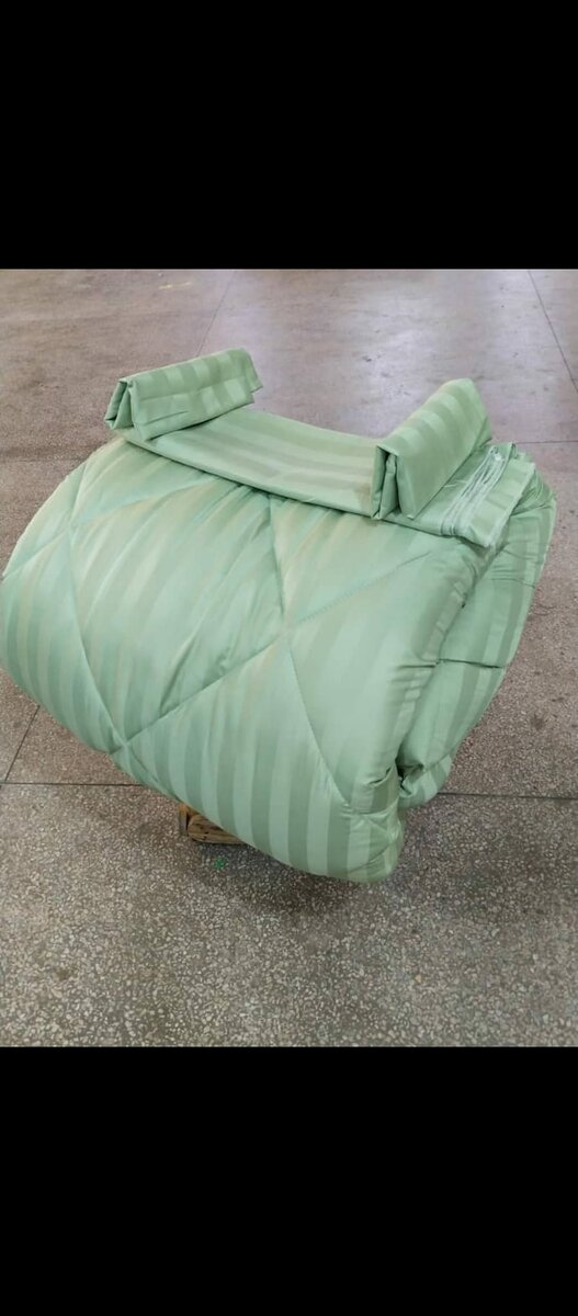 4pcs SUPERKING size duvets