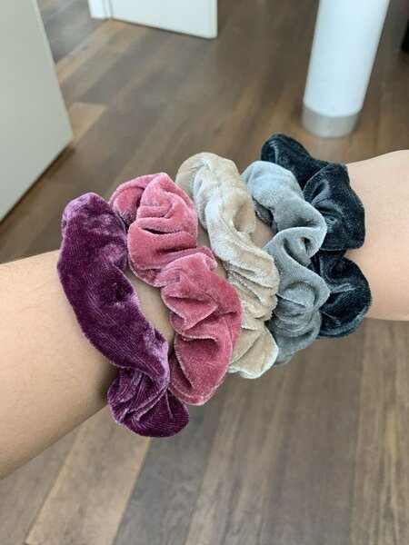 Chouchous en velours colorés