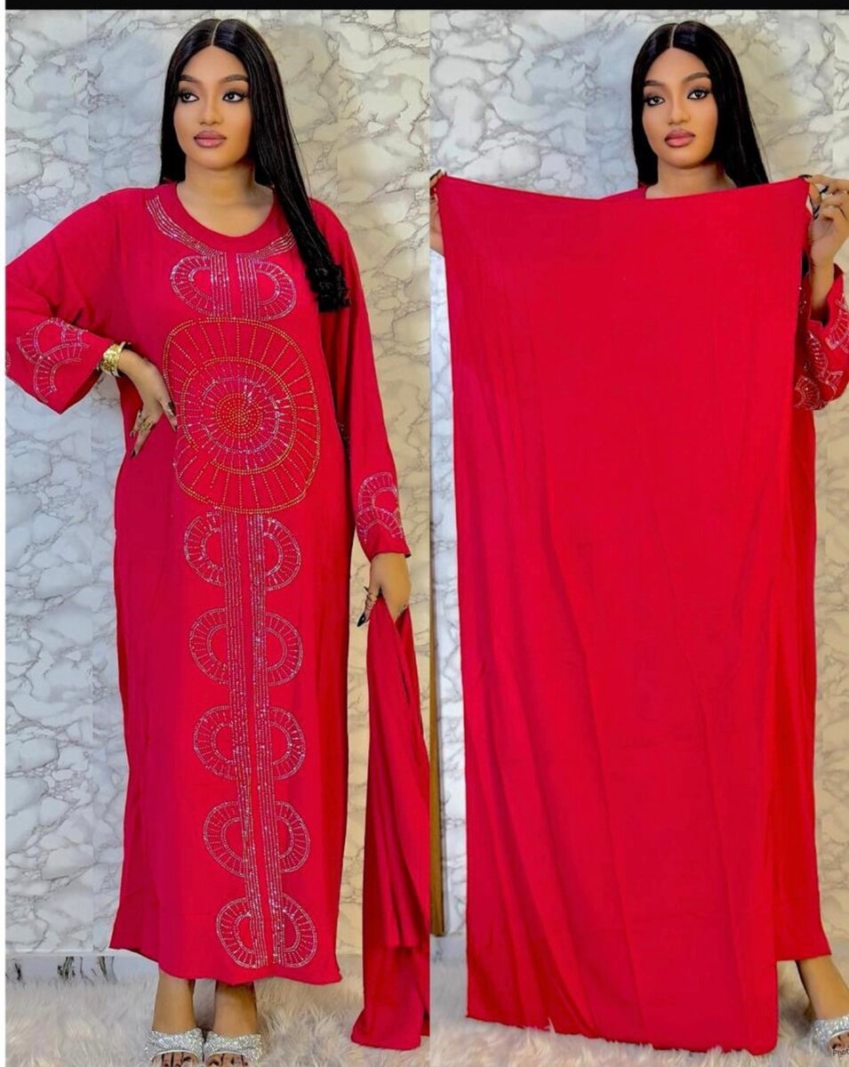 Robe longue en caftan élégant