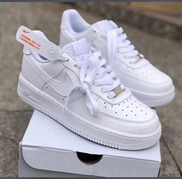 Baskets blanches en cuir