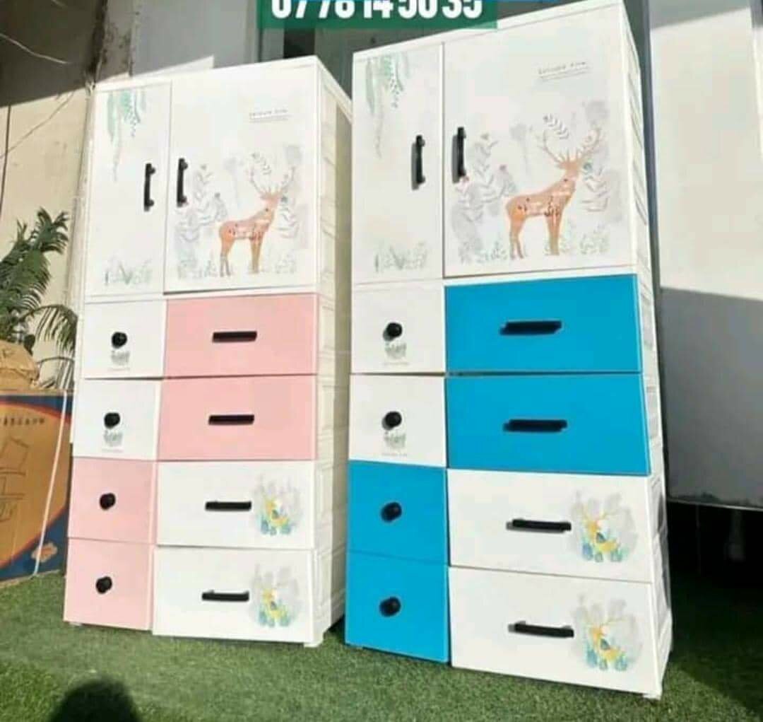 Armoire de rangement pour enfants