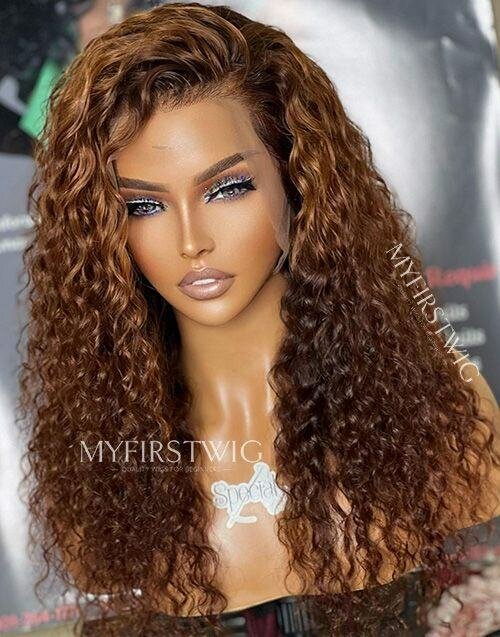 Perruque Bouclée Volumineuse