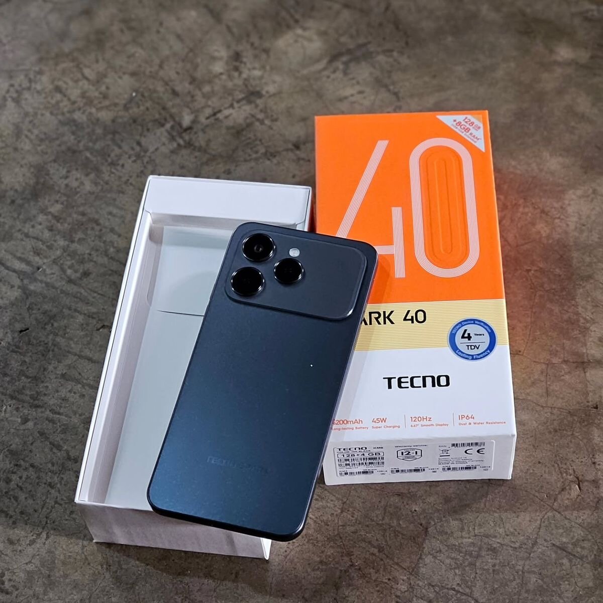 TECNO Spark 40 Smartphone