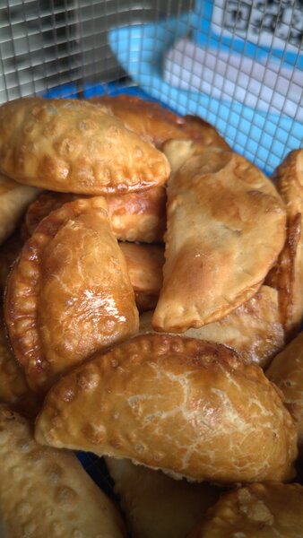 10 Pastels ( Viande& Fromage)