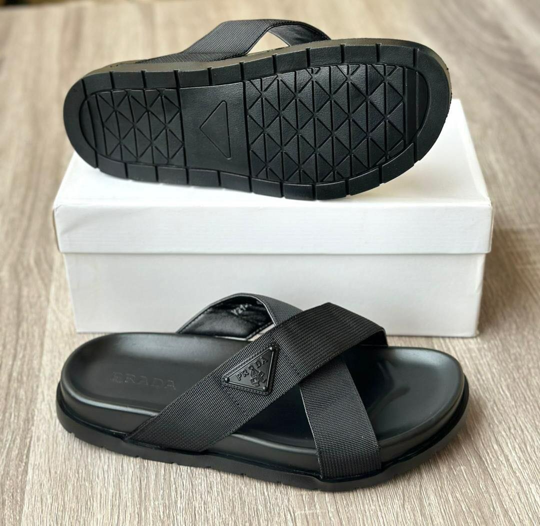 Sandales élégantes en cuir noir