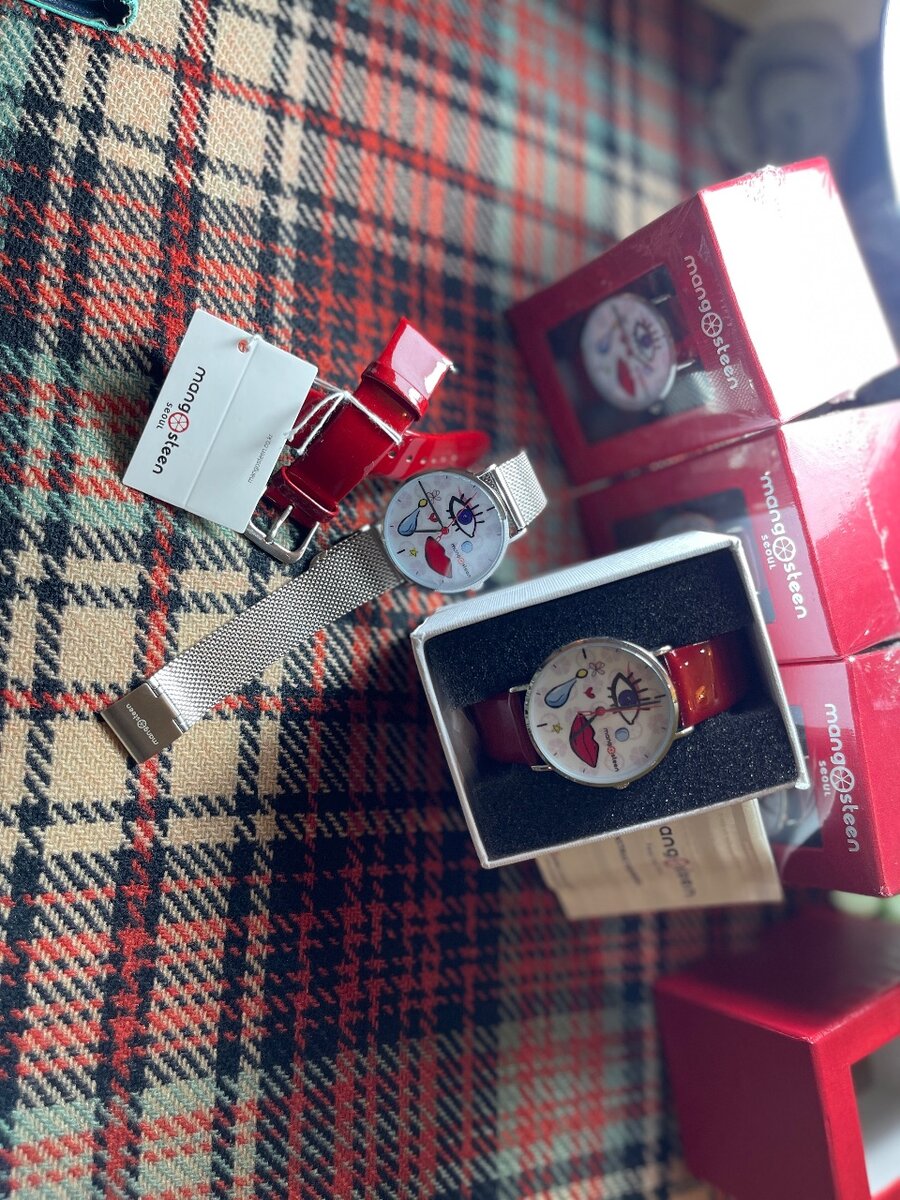 Mangosteen Jangmi watch