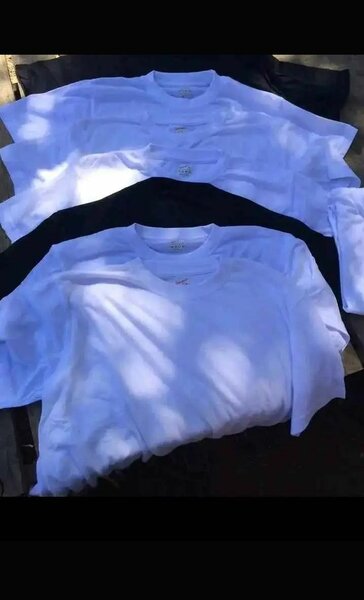 Plain colored t shirt