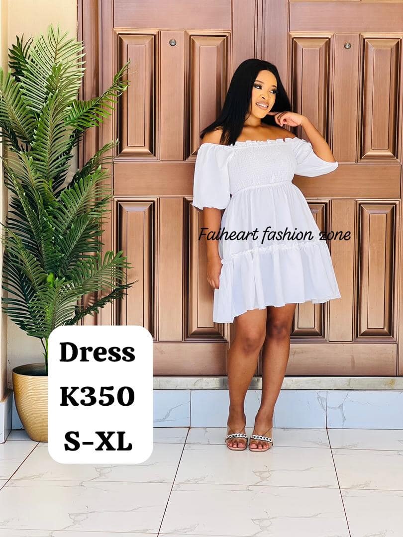 Women's white dress Sizes: S,M,L,XL