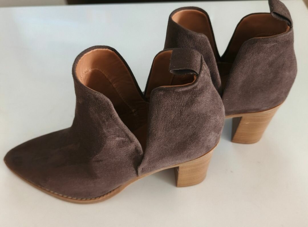 Bottines en daim élégantes
