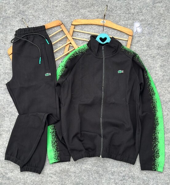 Survêtement homme noir et vert