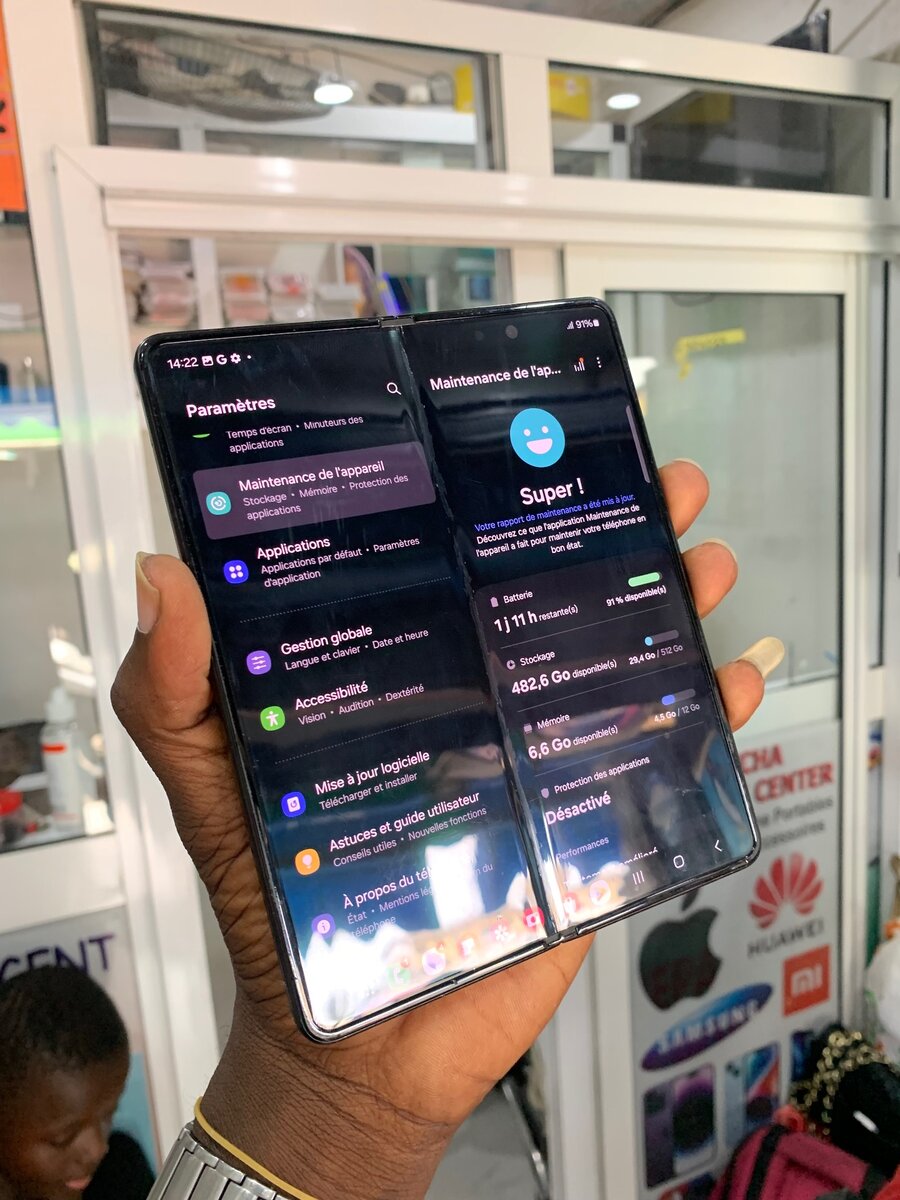 Galaxy Z Fold 3