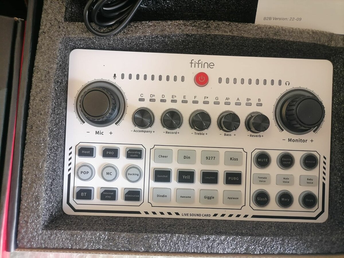 Fifine USB Studio sound Card Equalizer