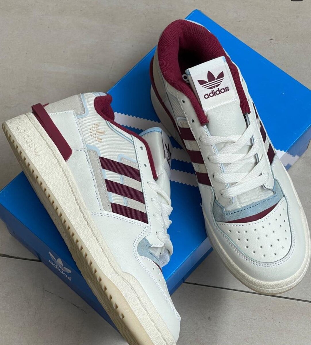 Adidas Forum 