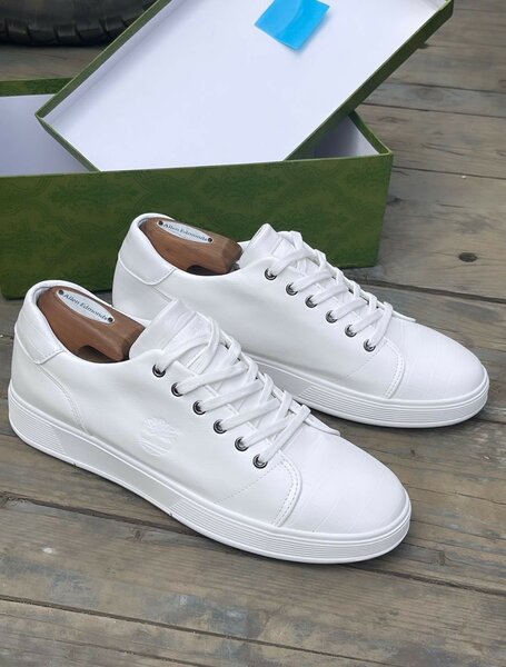 TIMBERLAND ALL WHITE